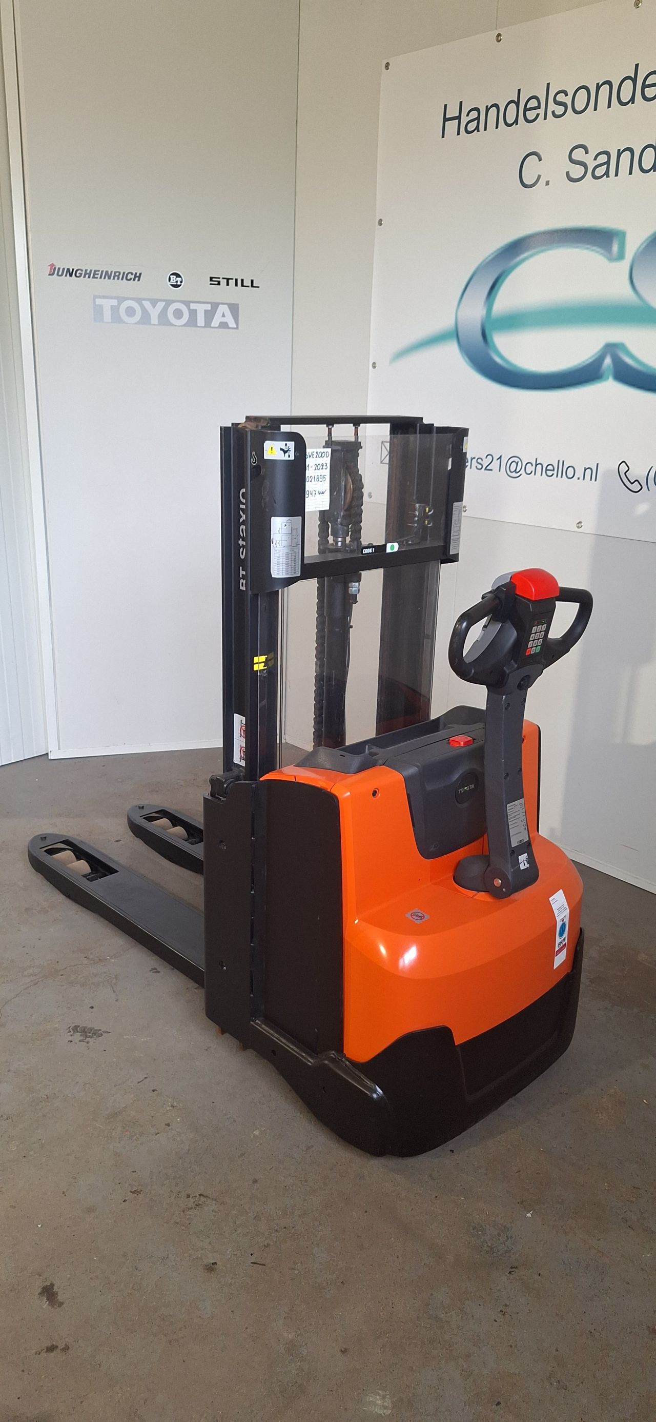 Toyota SWE 200d stapelaar