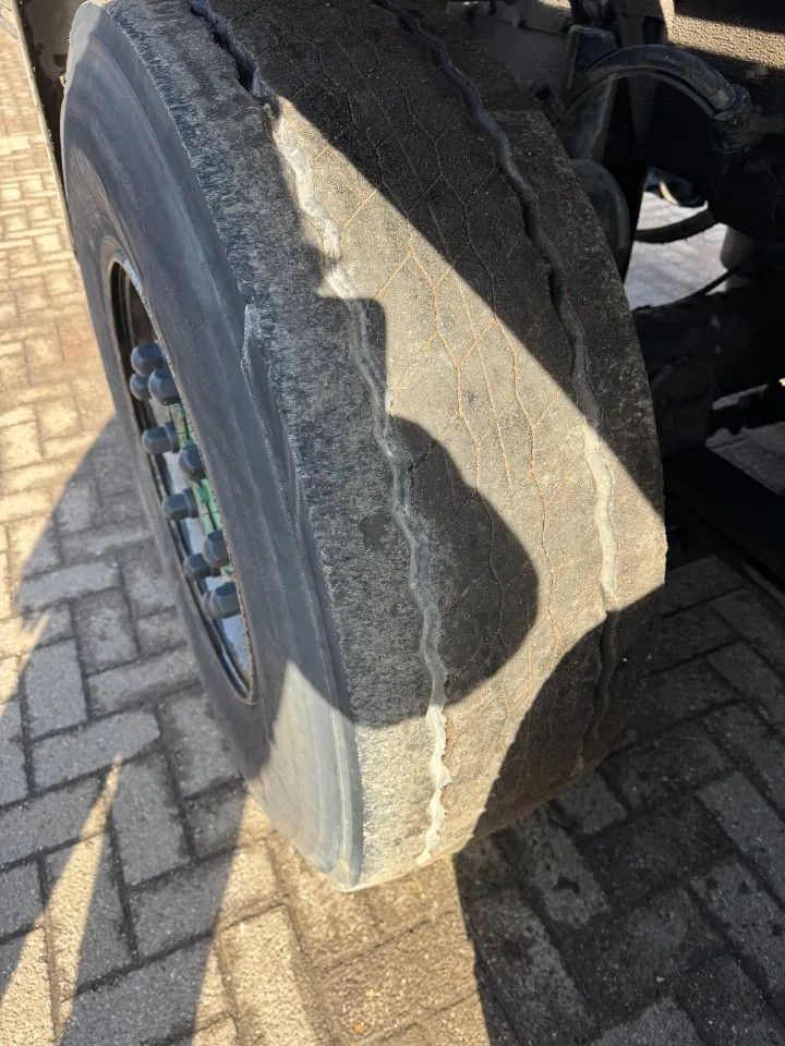 Scania R490 **EURO 6-STEERING AXXLE**