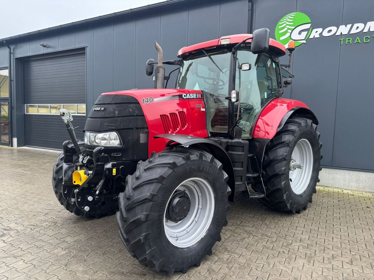 Case Puma 140