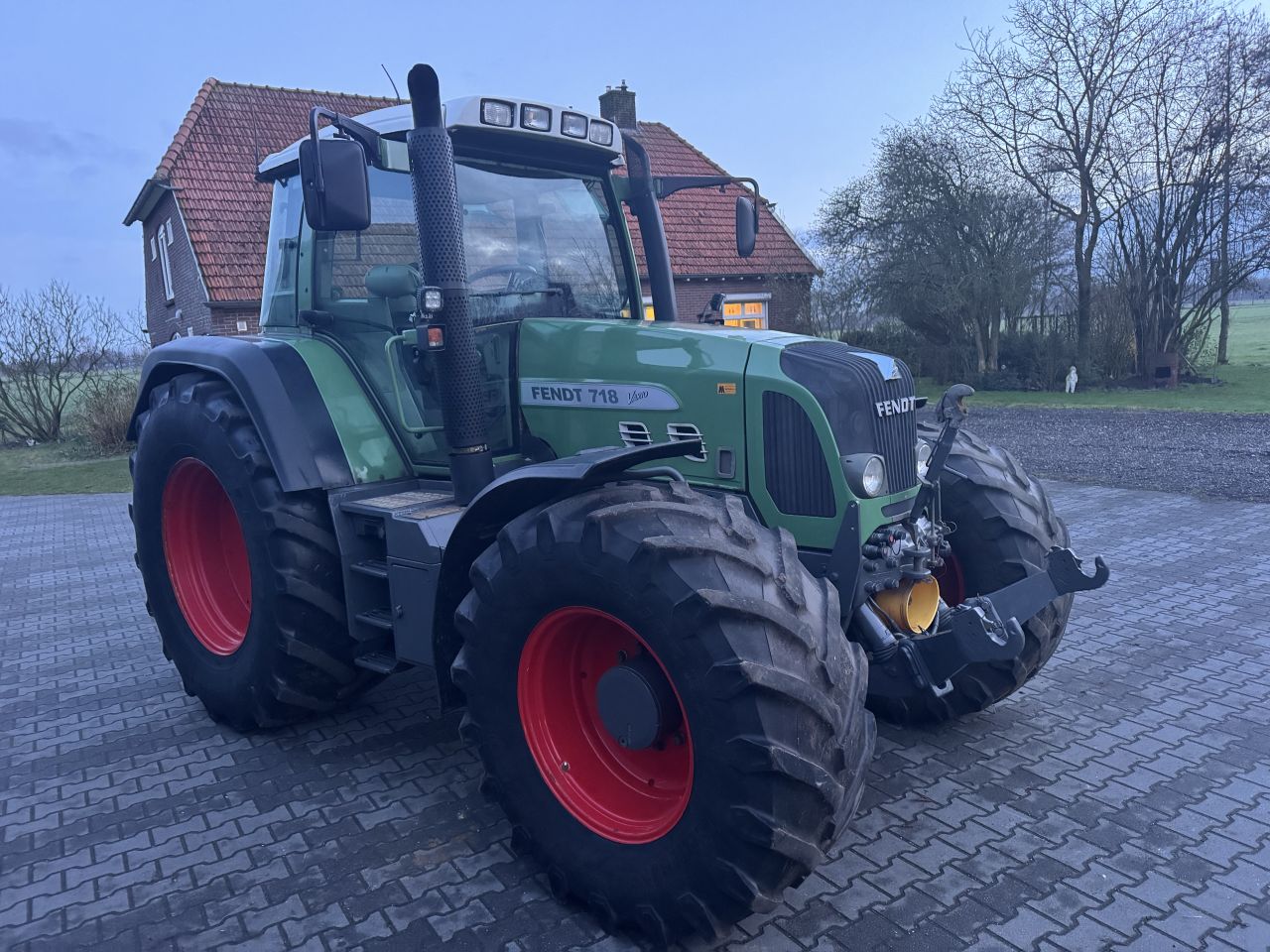 Fendt 718 Vario Com.3