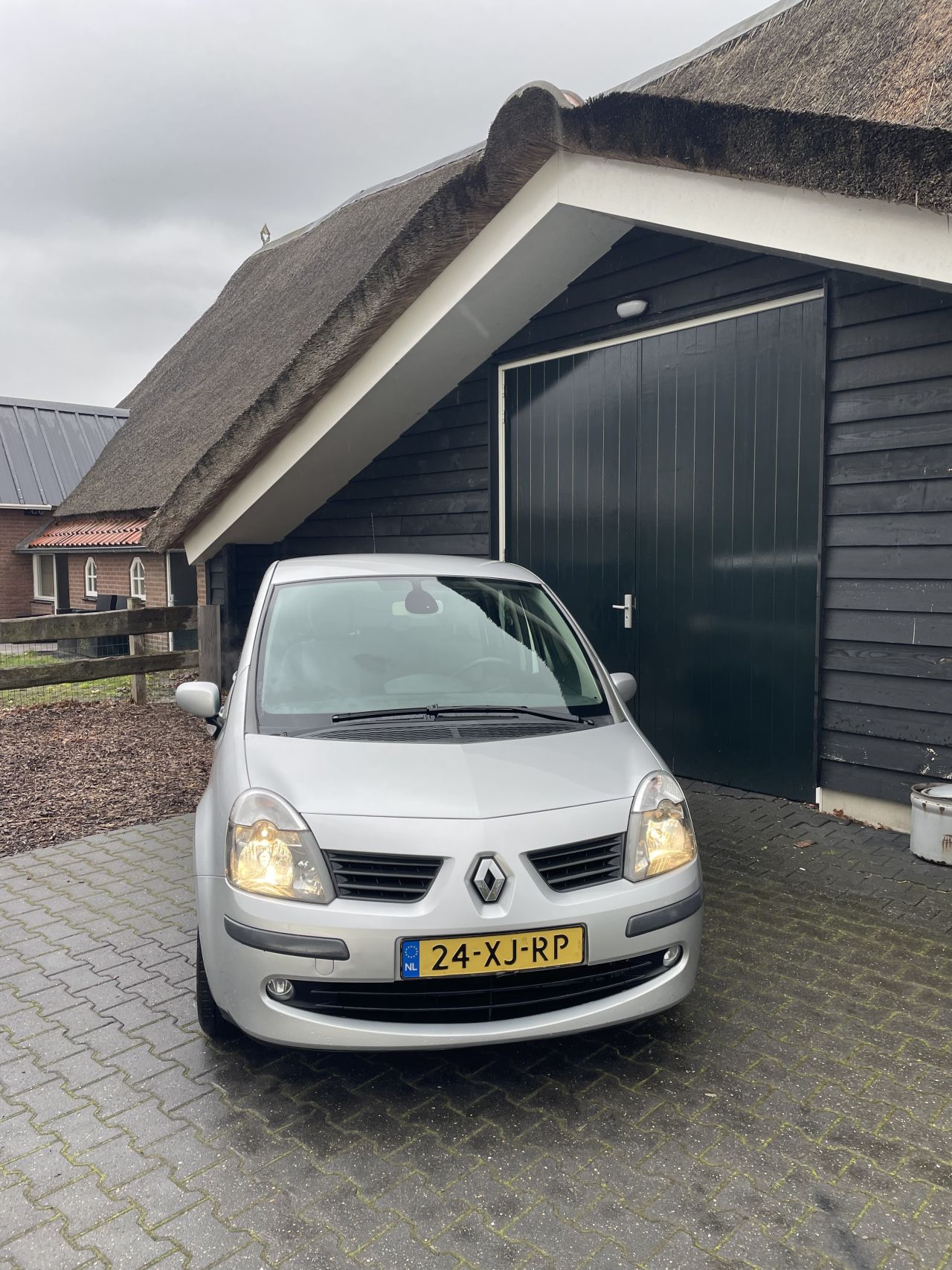 Te koop: Renault Modus 1.4 BJ 2007, 152800 kilom