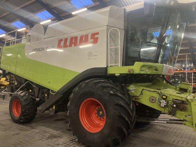 Claas LION 570