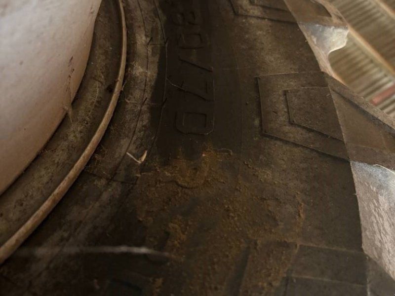 Tvillinghjul 480/70R30 Pirelli Med Låse