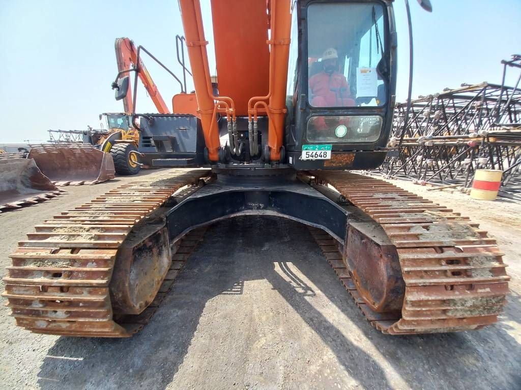 Hitachi ZX470-5G (Abu Dhabi)