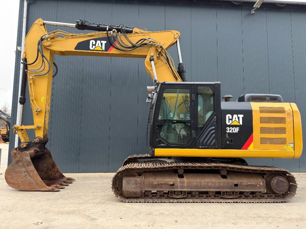 CAT 320FL VA