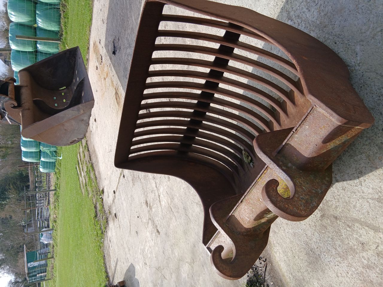 Furukawa 735 LS rupskraan