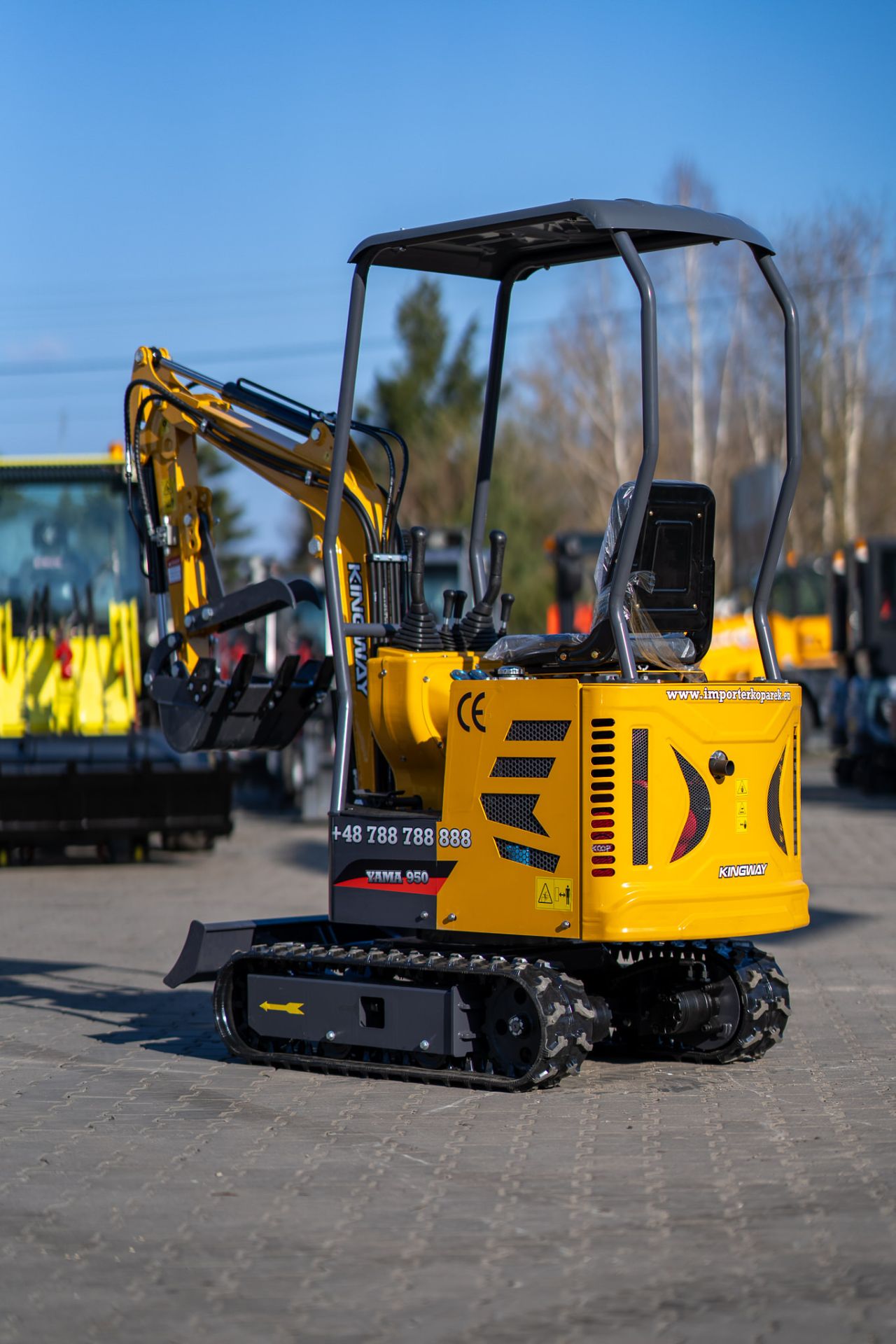 Minigraver Kingway zwenkarm 3 gratis bakken, duim + levering