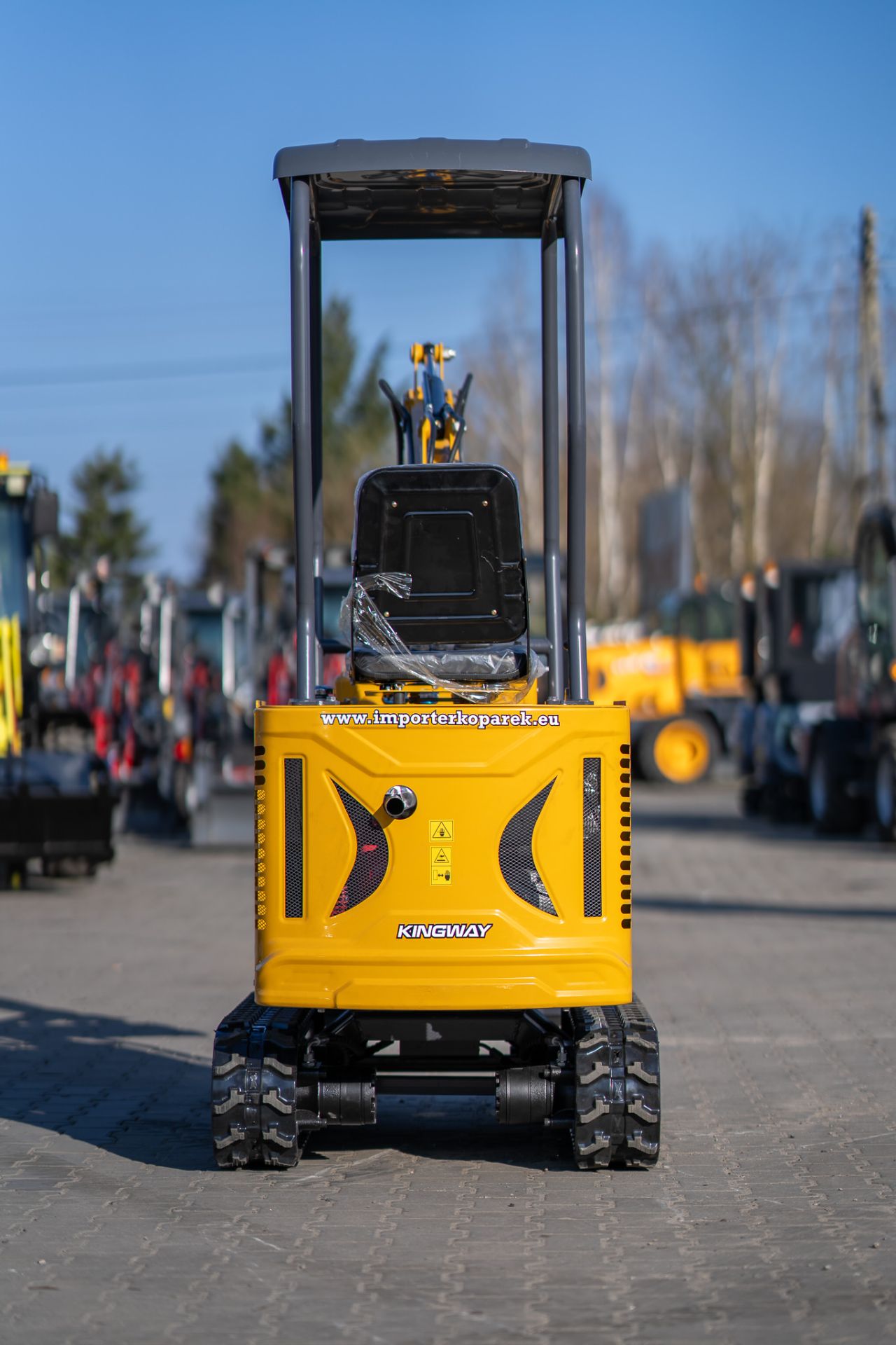 Minigraver Kingway zwenkarm 3 gratis bakken, duim + levering