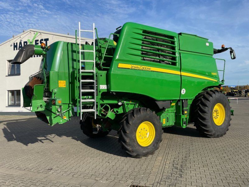 John Deere T660 i
