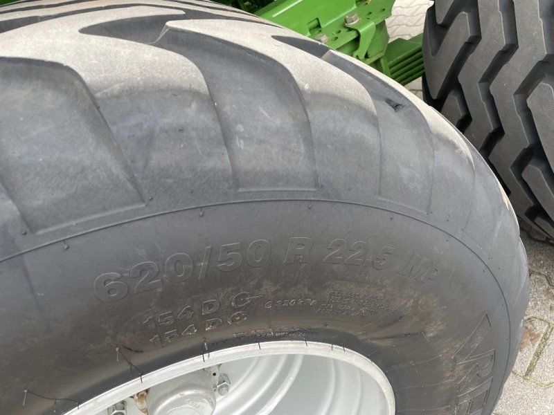 Krone BiG Pack 4x4 XC