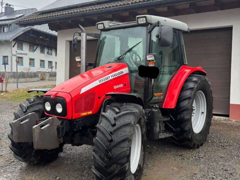 Massey Ferguson 5445
