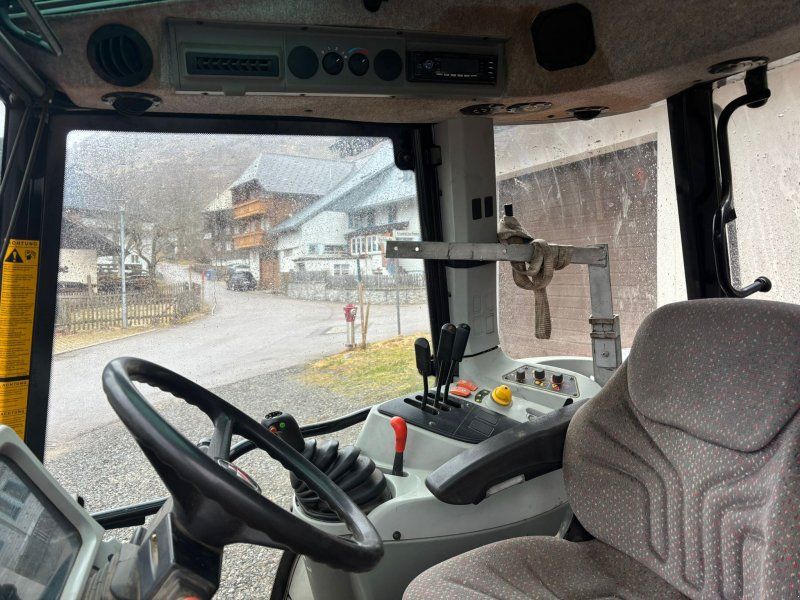 Massey Ferguson 5445