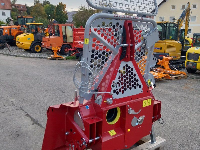 Tajfun EGV 65 AHK SG mit Funk