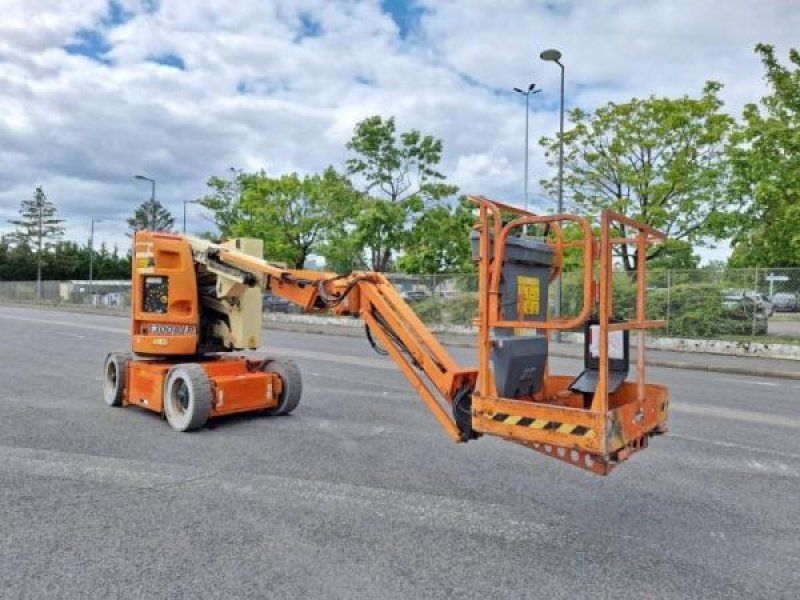 JLG E300AJP