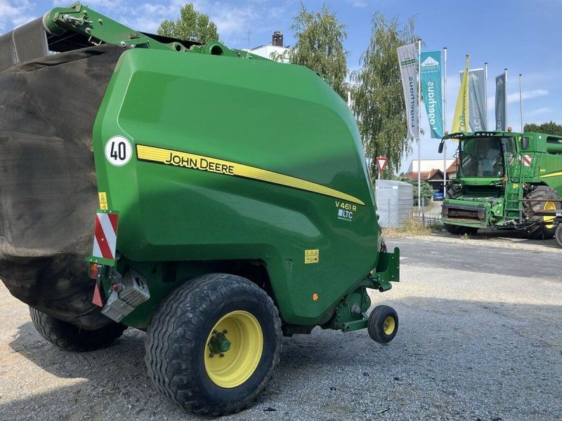 John Deere V461R