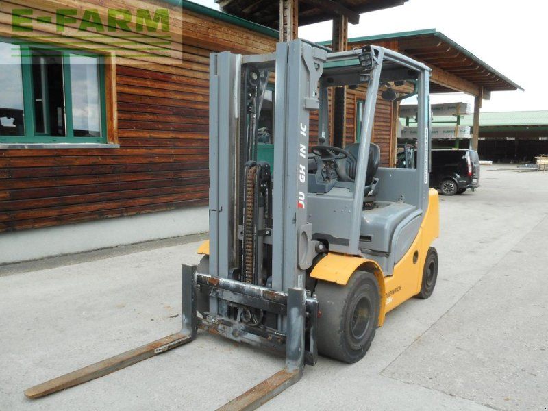 Jungheinrich dfg425s triplex 4,4m + ss + 4. kreis