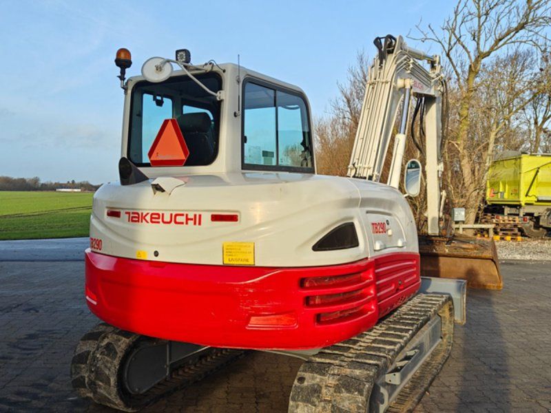 Takeuchi TB290