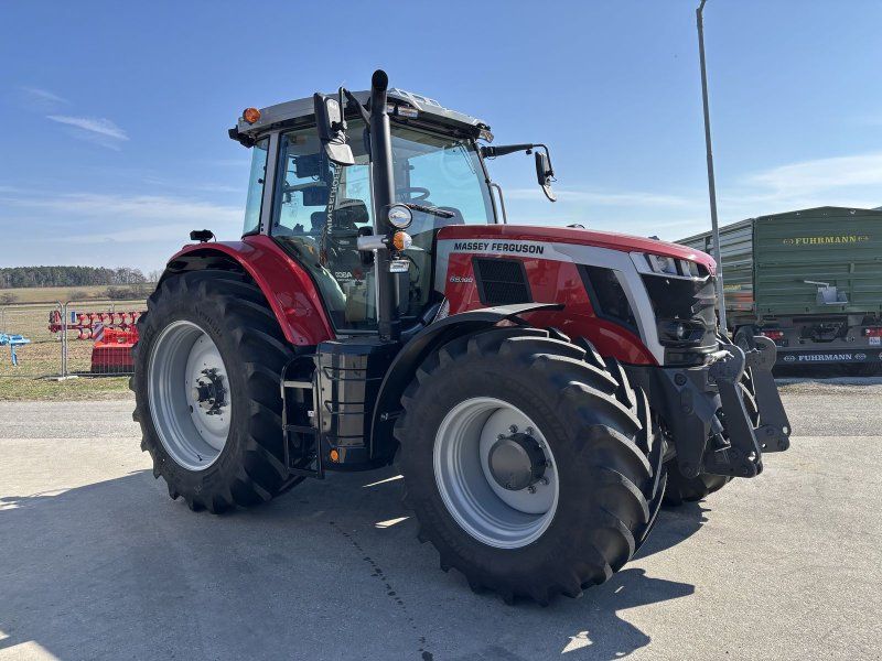 Massey Ferguson 6S.180 Dyna-VT Exclusive