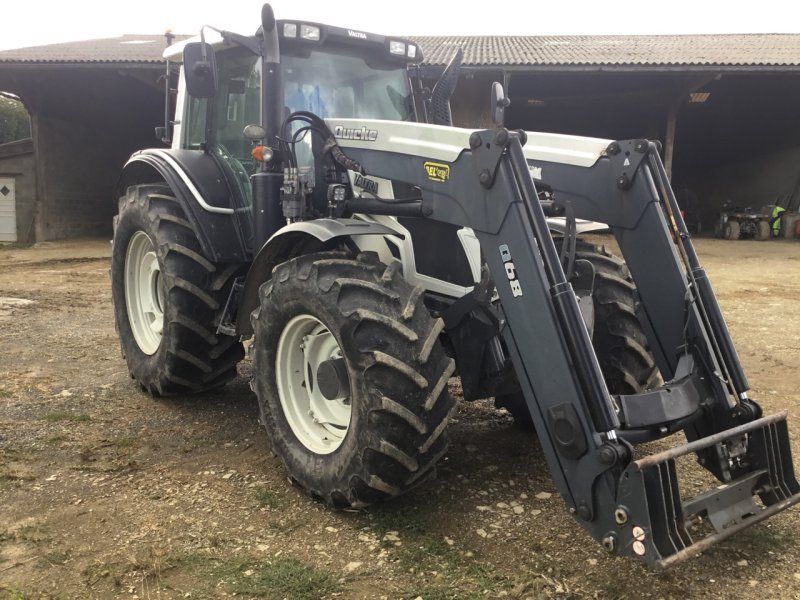 Valtra N143 HITECH