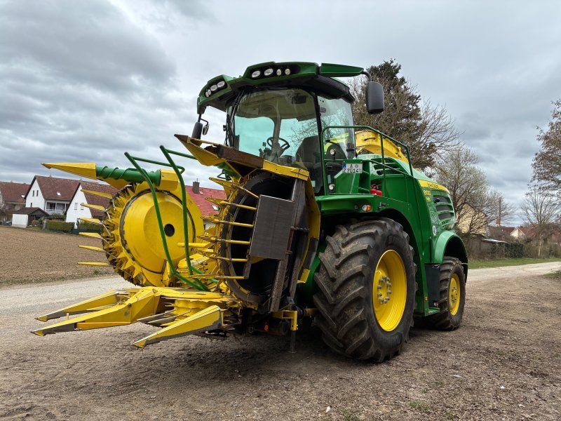 John Deere 8100i