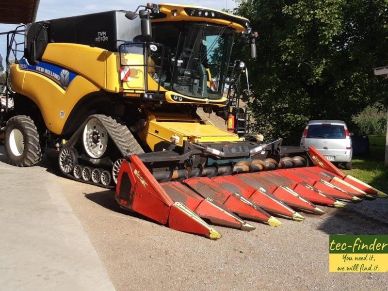 New Holland CR 8.90 Raupe
