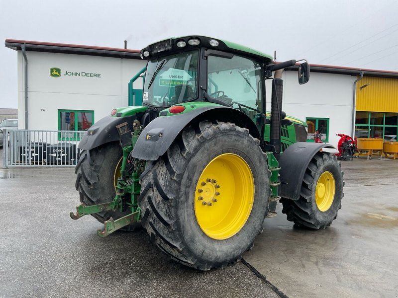 John Deere 6210R