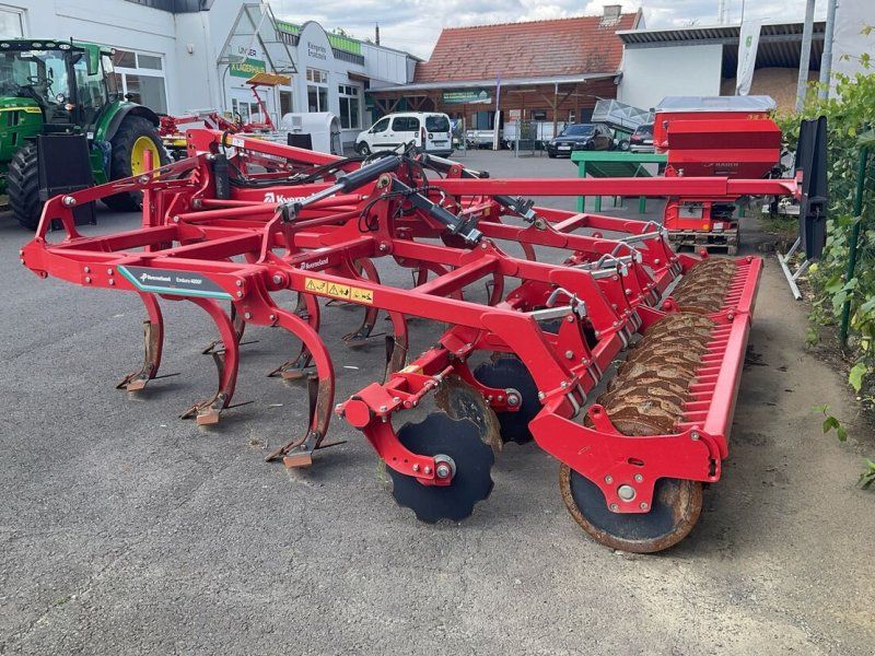 Kverneland Enduro 4000F