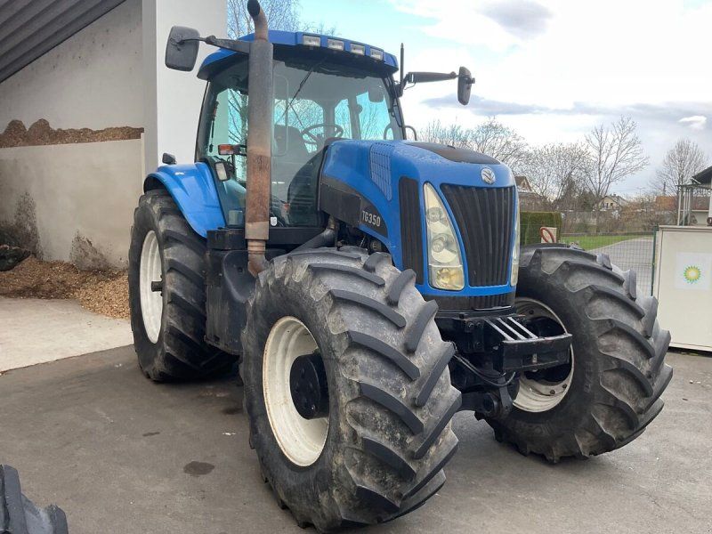 New Holland TG 285