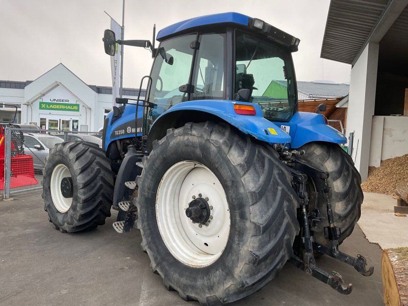 New Holland TG 285