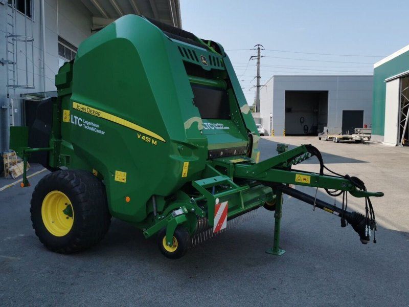 John Deere V 451 M HC25