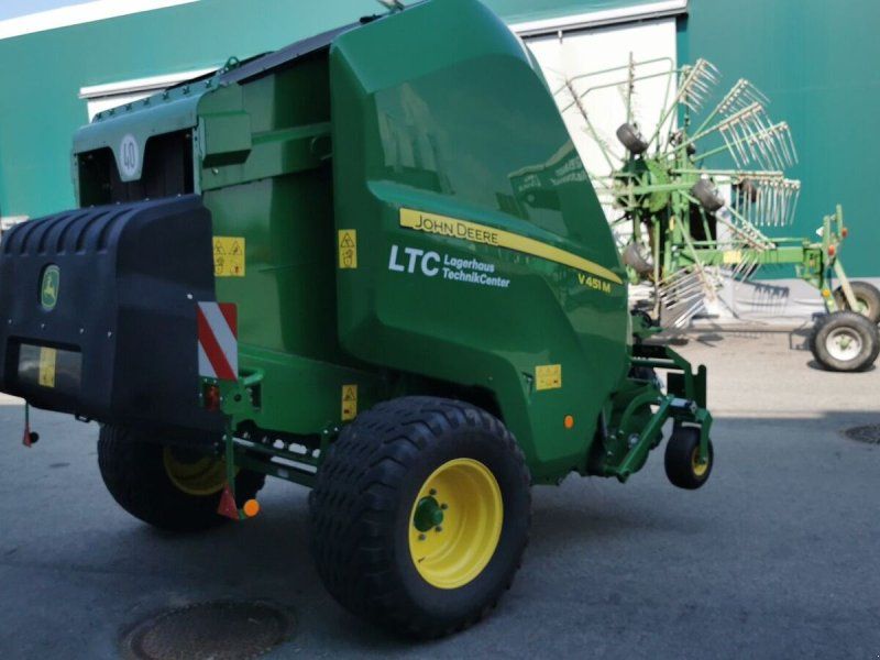 John Deere V 451 M HC25