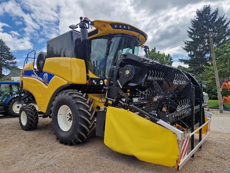 New Holland CX 5.80