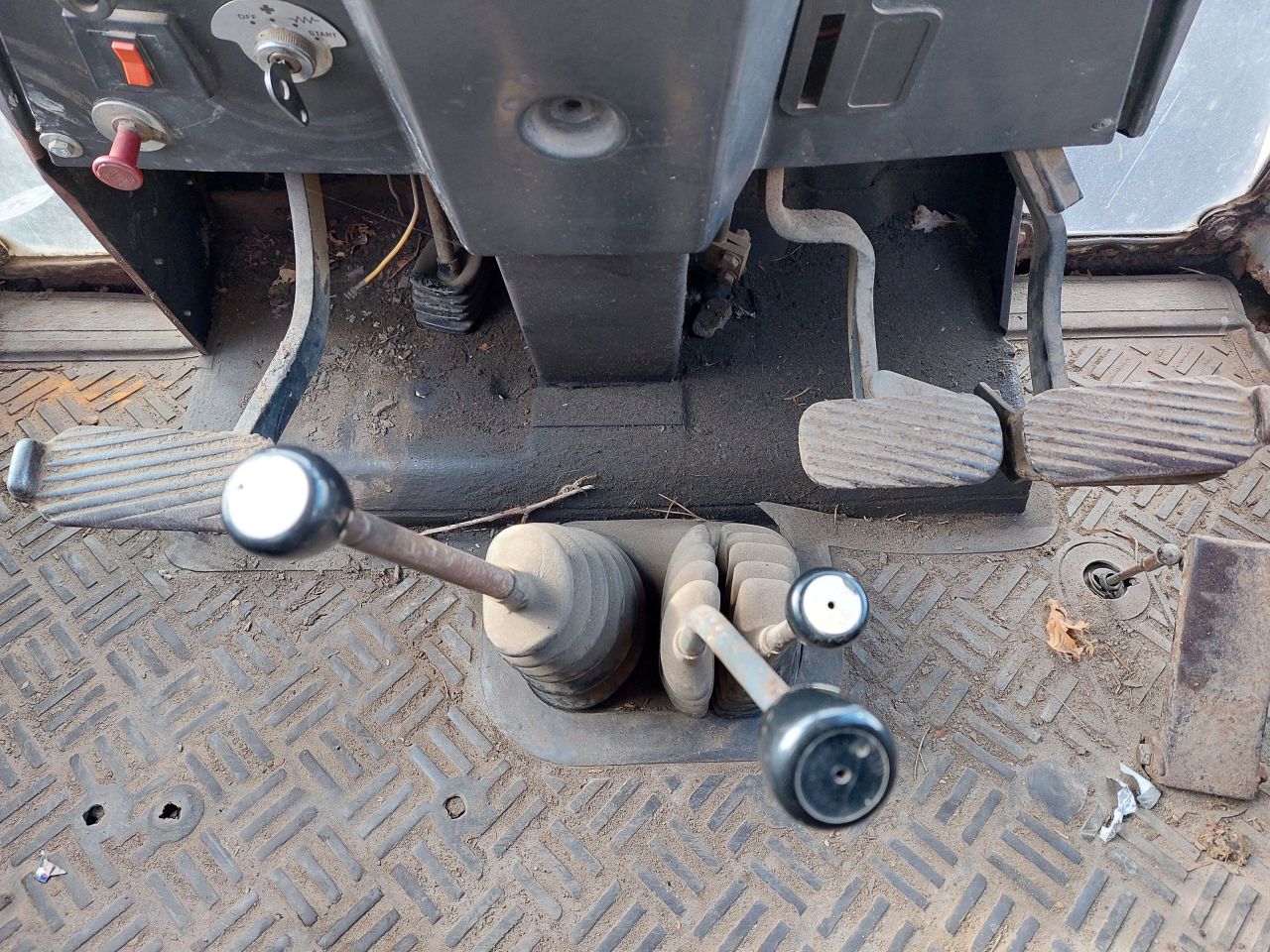 Massey Ferguson 699 4x4