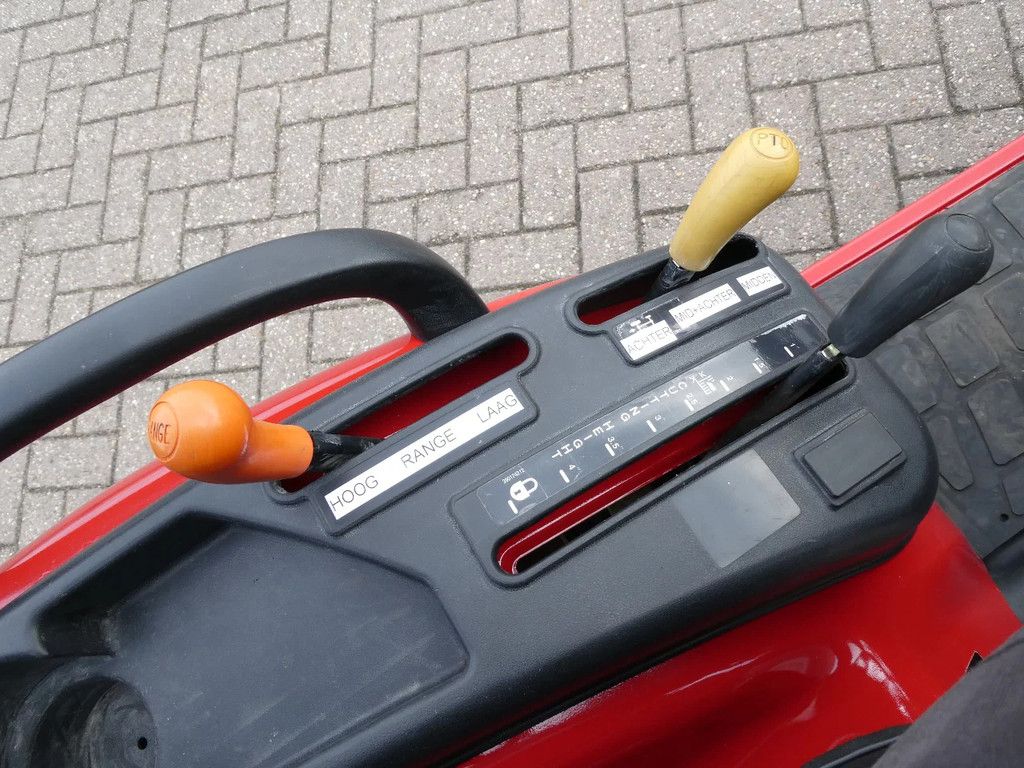 Shibaura SX-24 4wd HST / 01388 Draaiuren / Compleet met frontmaaidek