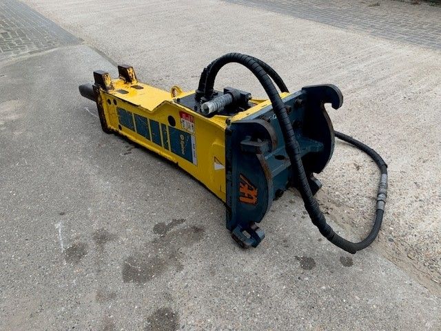 Sloophamer Epiroc MB1500