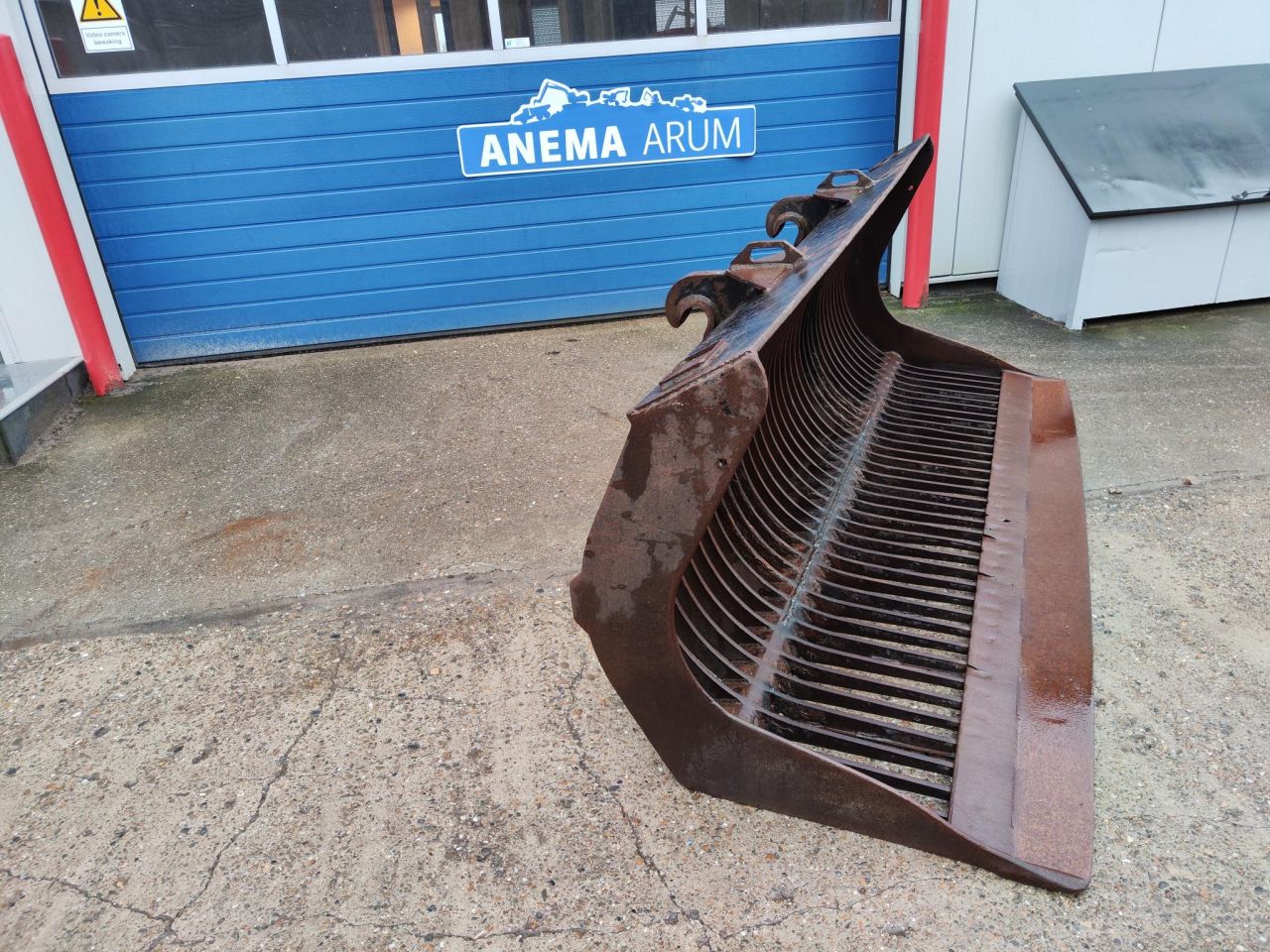 Puinbak gebruikt shovel