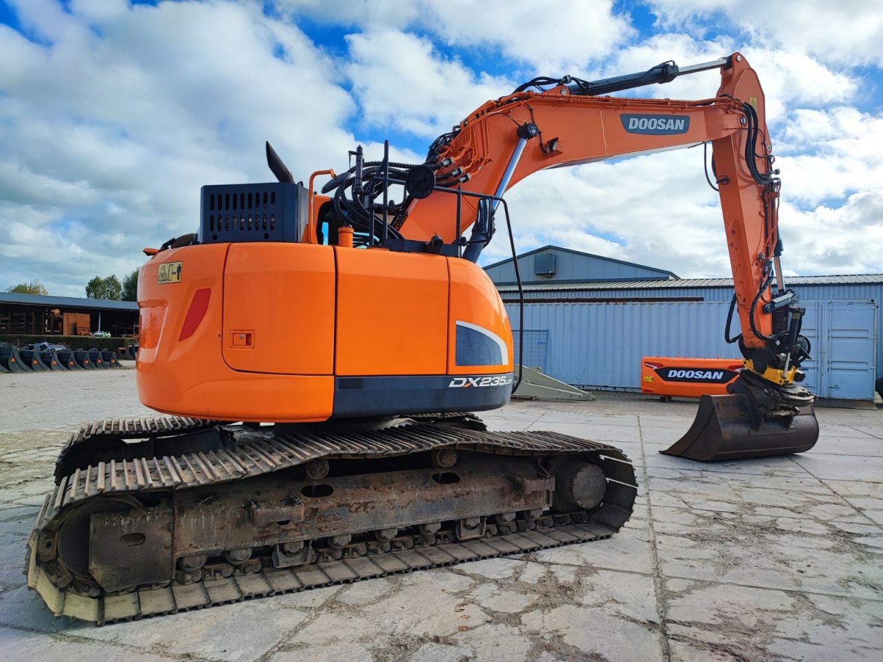 Doosan DX235LCR-5