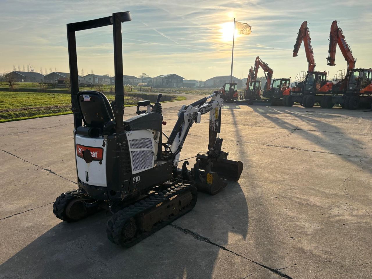 Bobcat E10