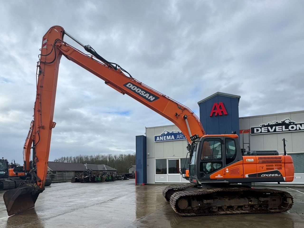 Doosan DX225LC-5 SLR