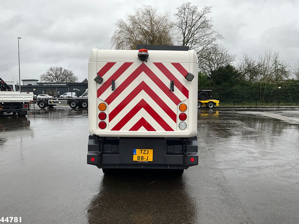 Ravo 540 CD Euro 6 with 3-rd brush