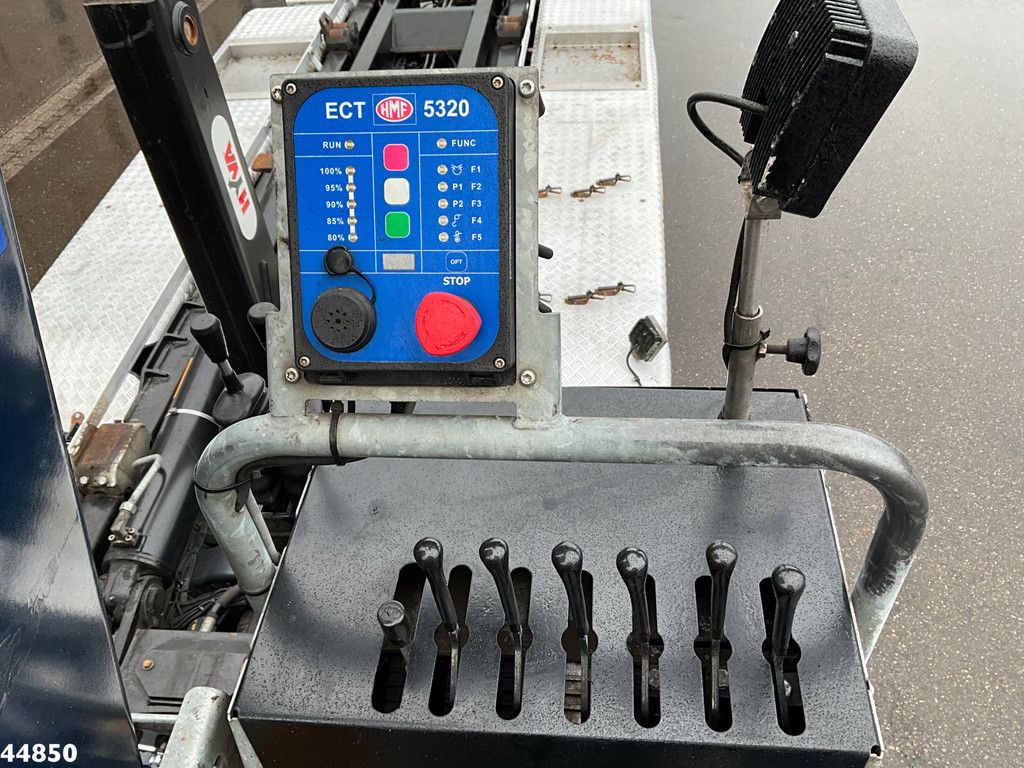 Iveco Trakker AD380T41W 8x6 Euro 6 HMF 19 Tonmeter Z-kraan