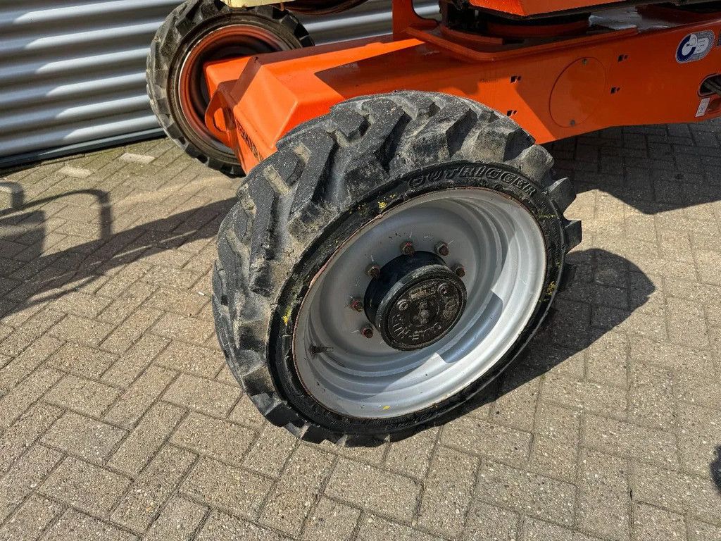 JLG 340AJ Hoogwerker Knikarmhoogwerker