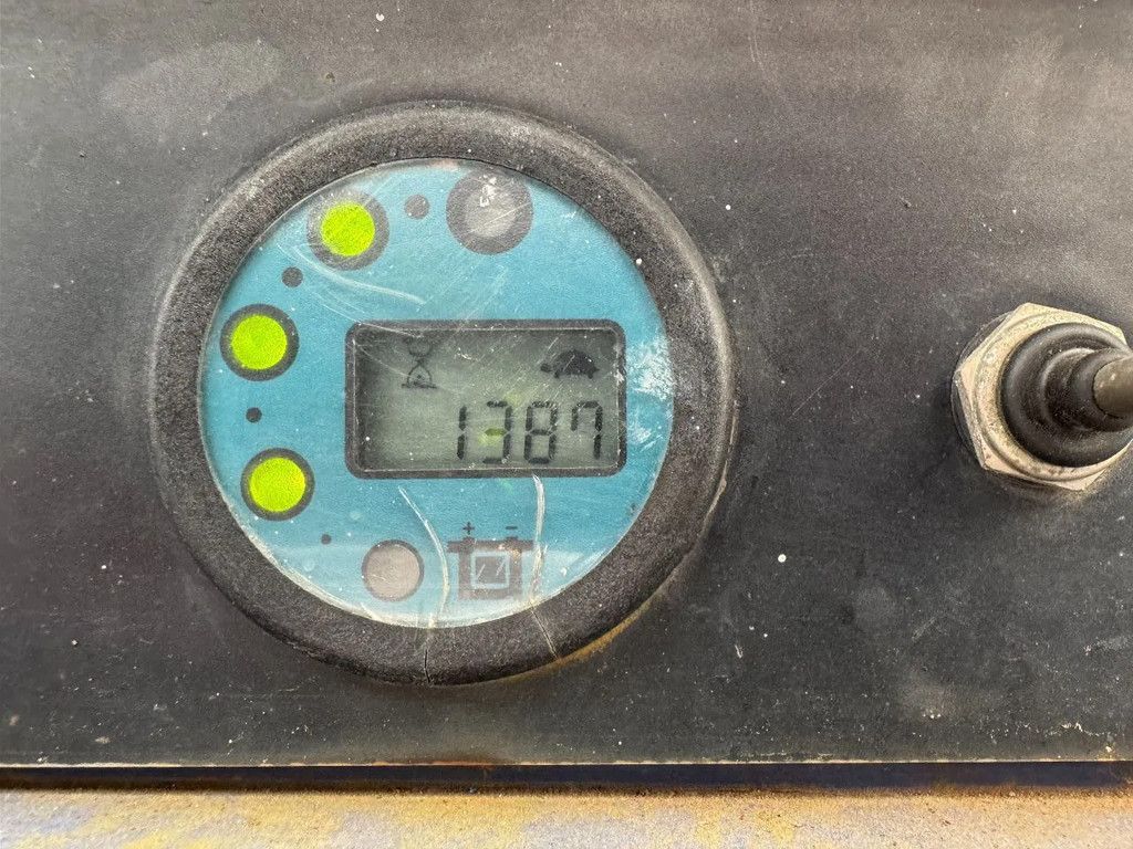 Haulotte Compact 14 Hoogwerker Schaarhoogwerker