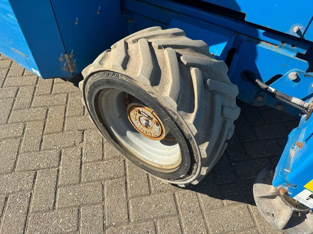 Genie GS2669DC Hoogwerker Schaarhoogwerker