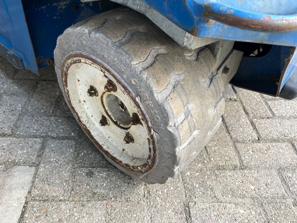 Liftlux PB Lift S171-12E hoogwerker Schaarhoogwerker