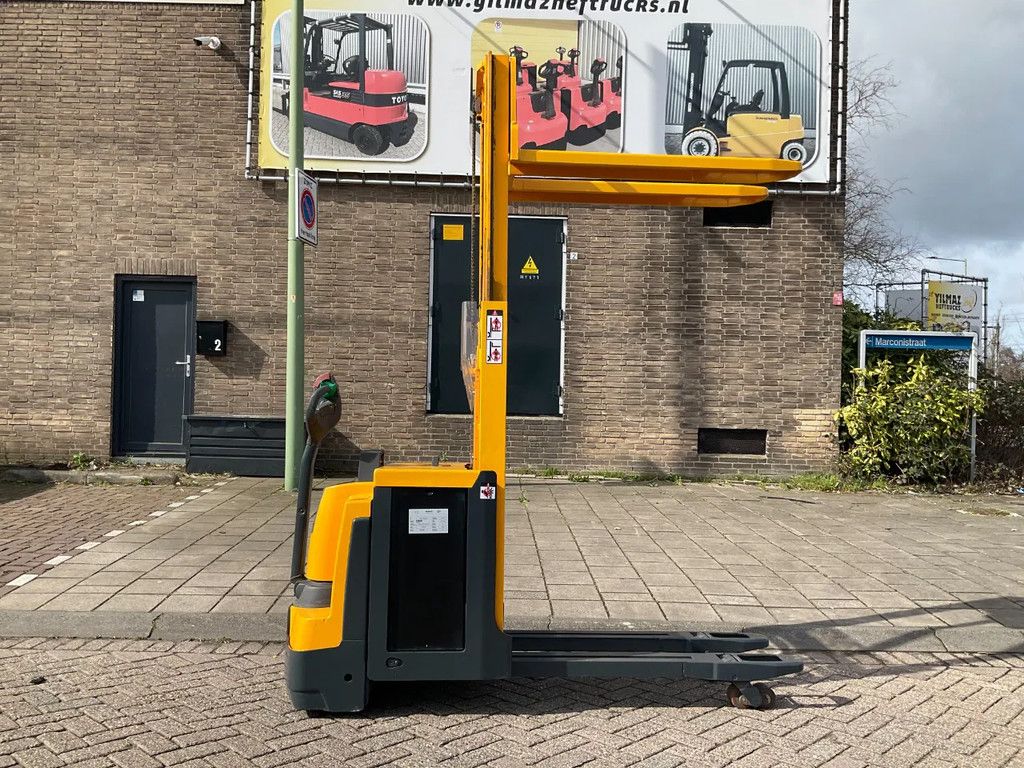 Jungheinrich EJD220 2000KG 2.00METER STAPELAAR / HEFTRUCK