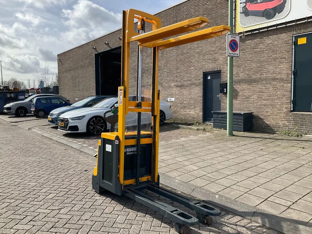 Jungheinrich EJD220 2000KG 2.00METER STAPELAAR / HEFTRUCK