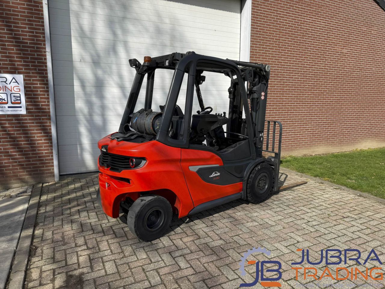 Linde H30T-01 LPG Gabelstapler | 2022 | 9833Std | 3.0T | 4.6M Tr