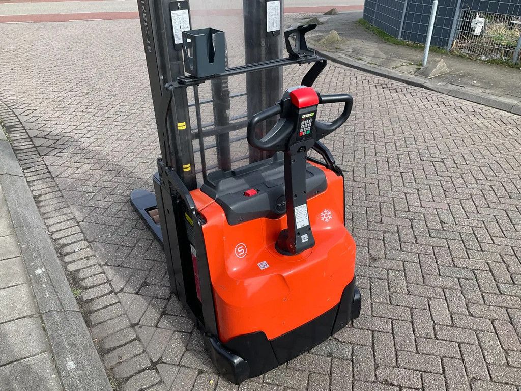 Toyota SWE145L 1450KG 5.40METER STAPELAAR / HEFTRUCK