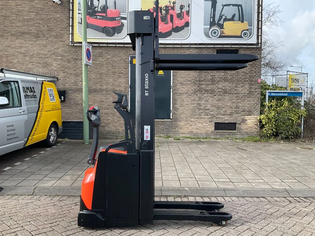 Toyota SWE145L 1450KG 5.40METER STAPELAAR / HEFTRUCK